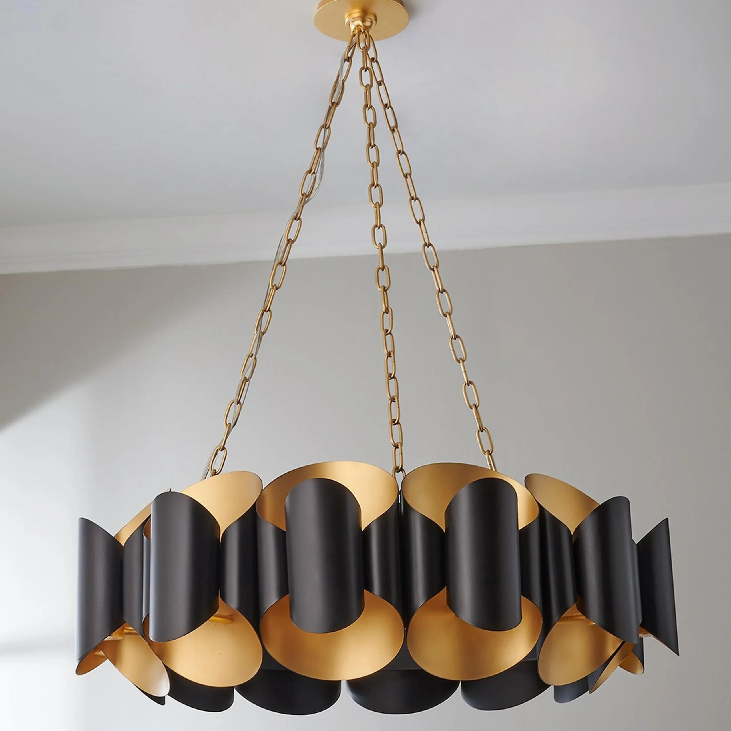 Tyra Chandelier