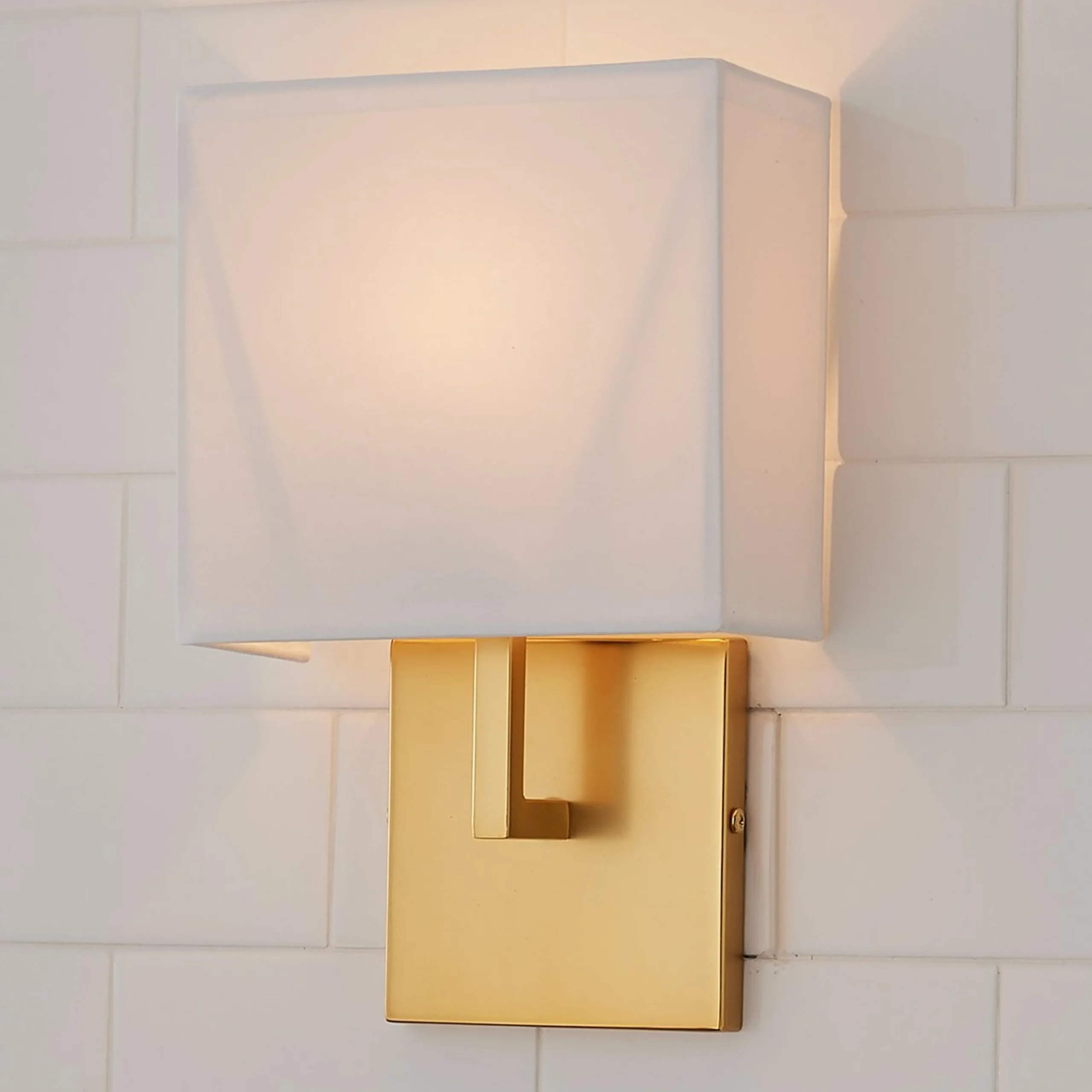 Uptown Bath Sconce