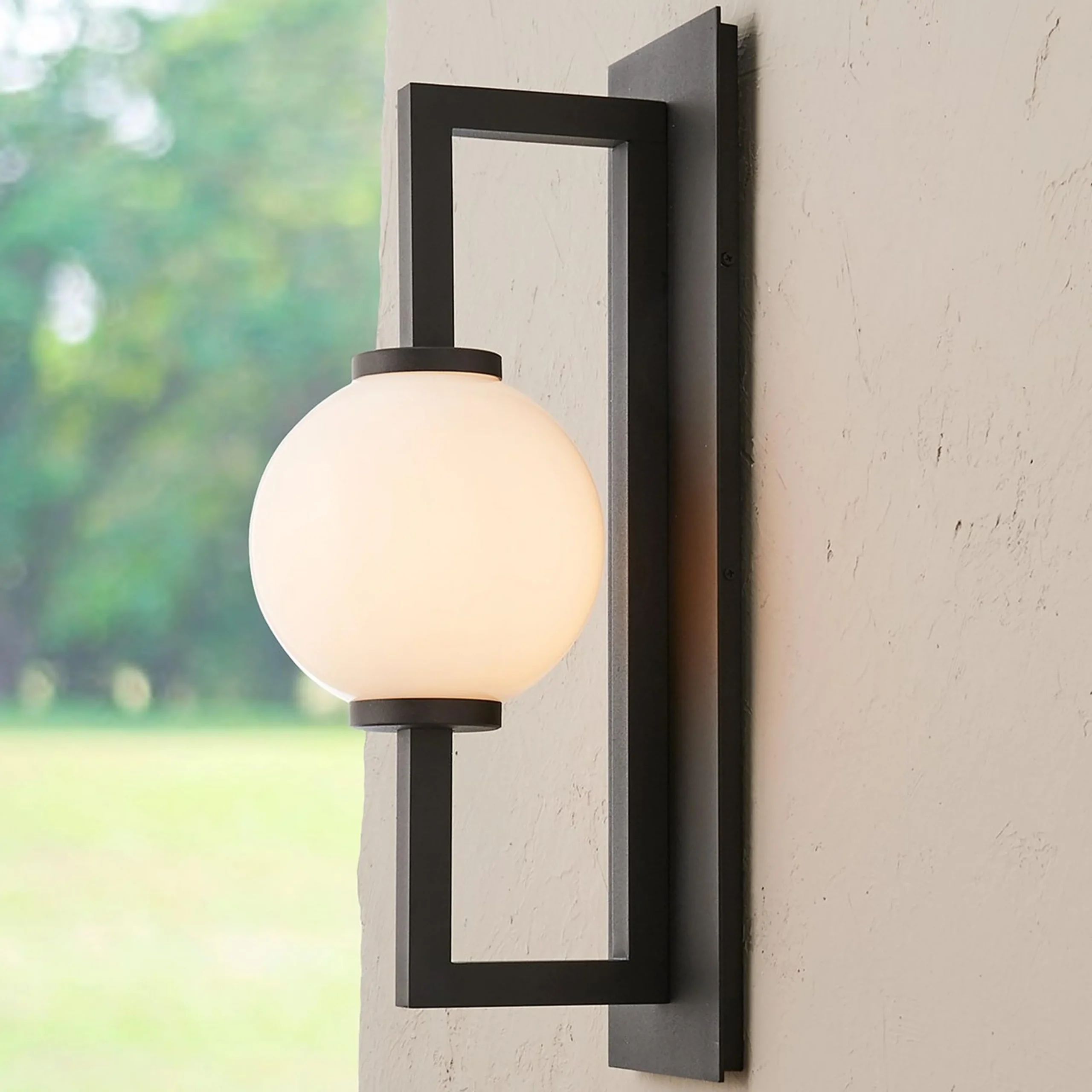 Veritas Outdoor Sconce - Medium