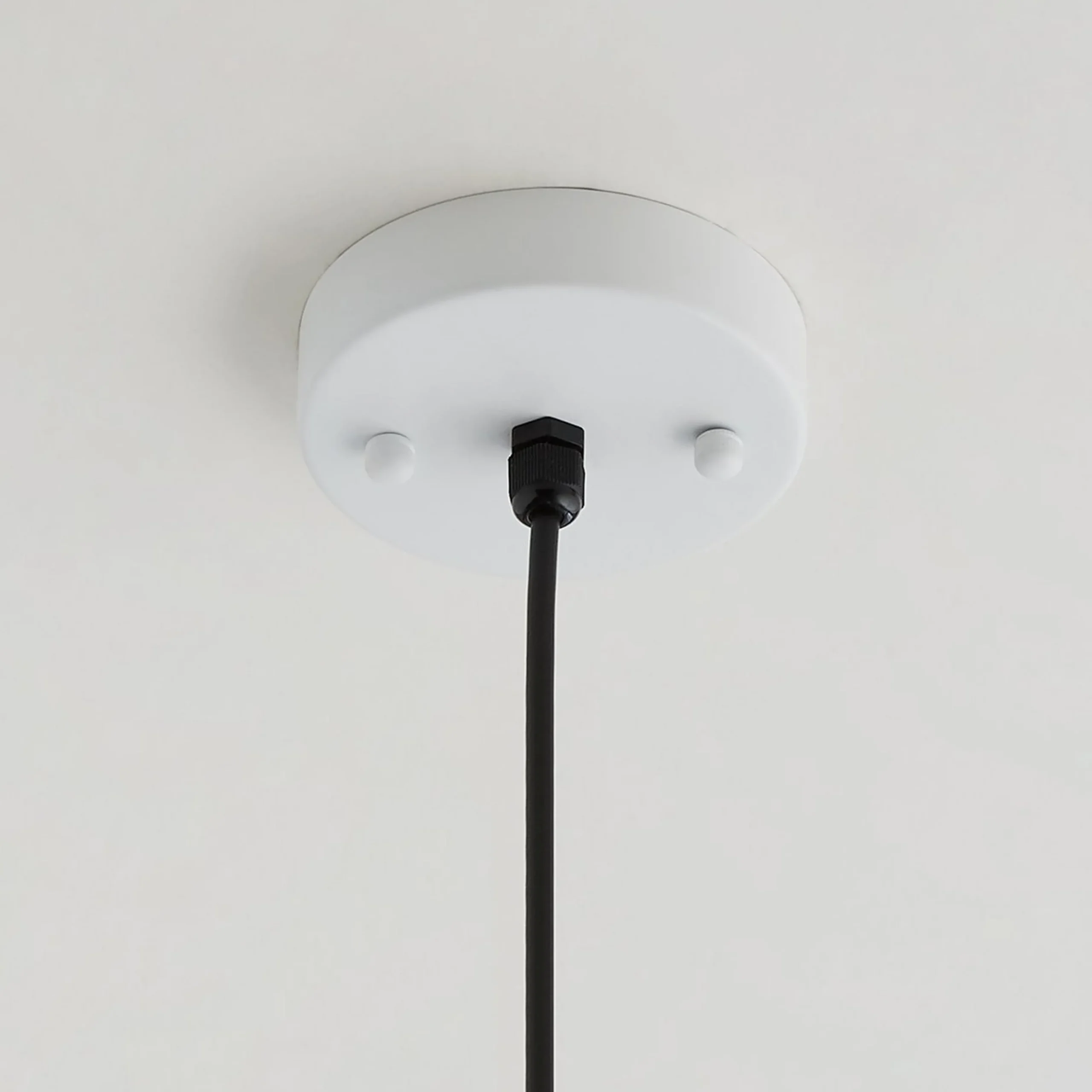 Verve Shell Pendant - Large