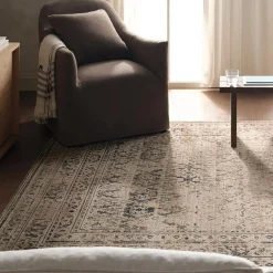 Vessant Rug