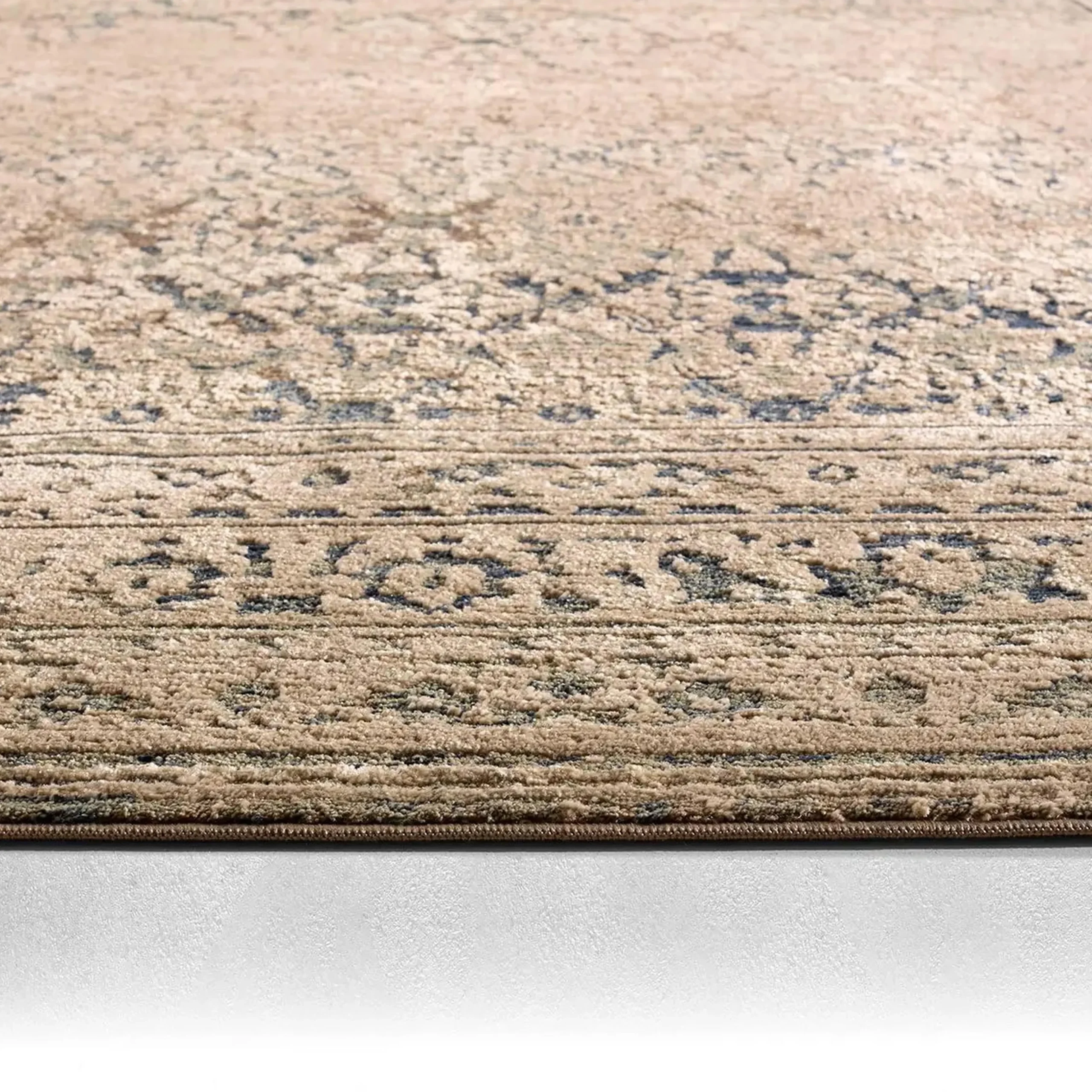Vessant Rug