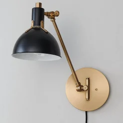 Vienna Straight Swing Arm