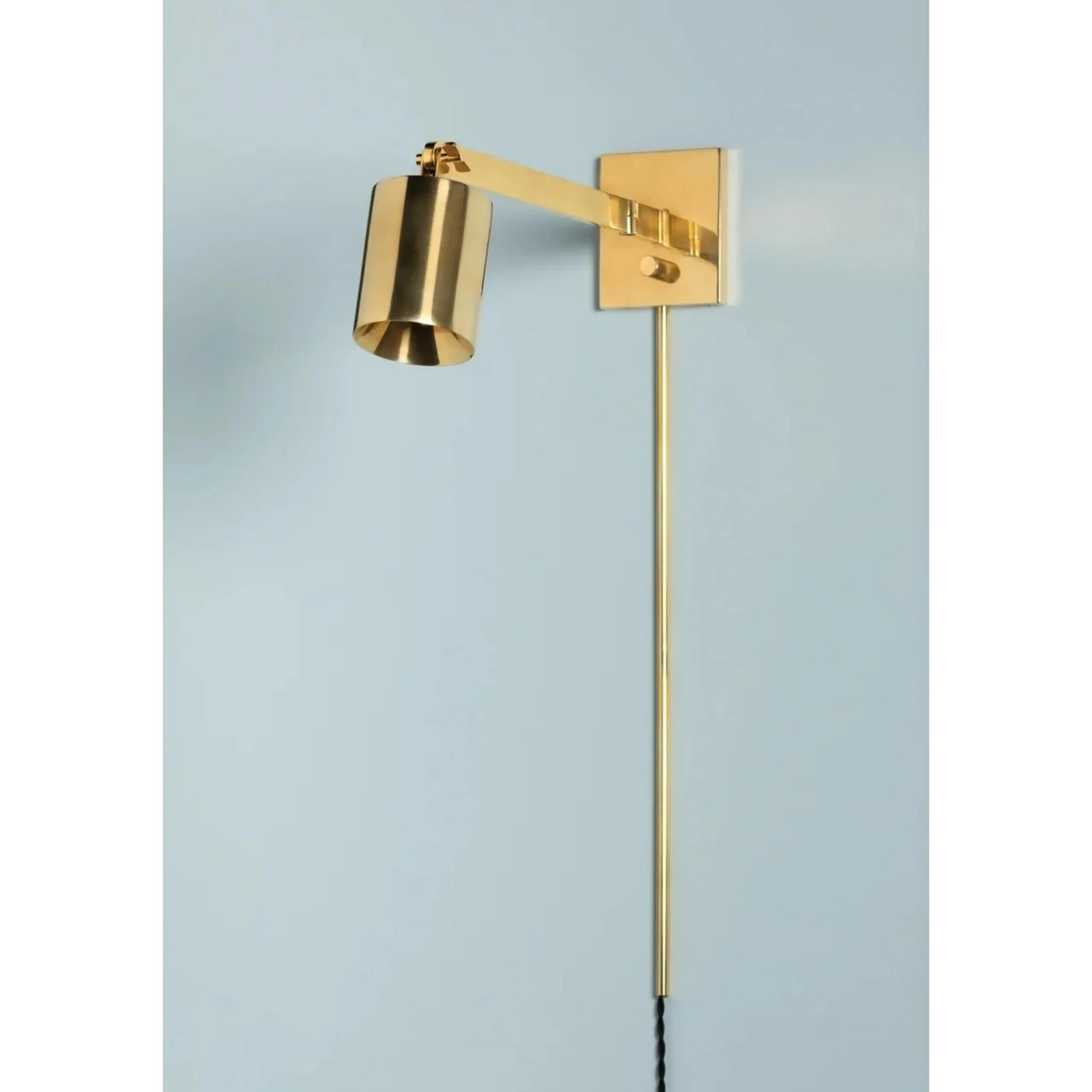 Vivant Swing Arm Sconce