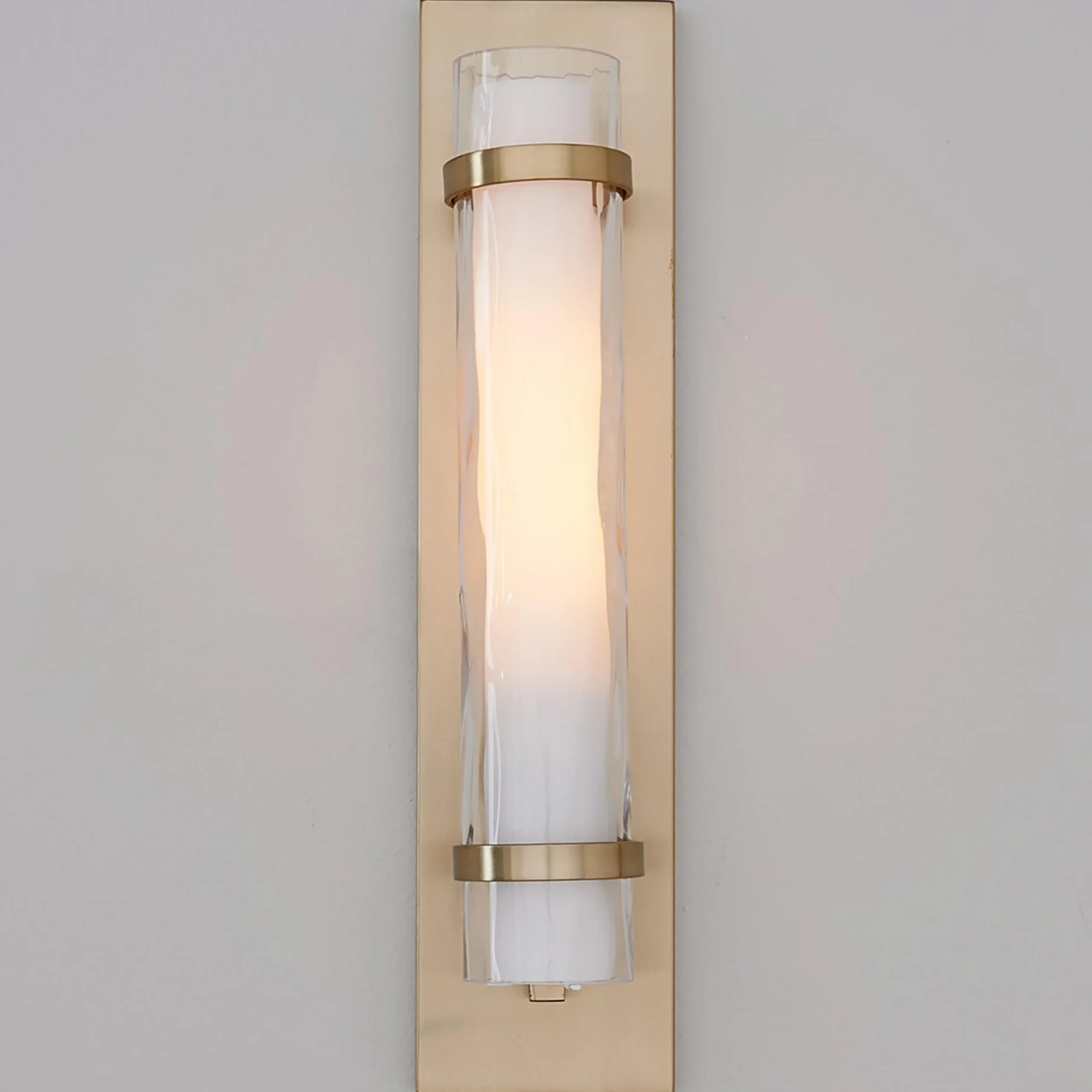 Wave Pattern Sconce - Large