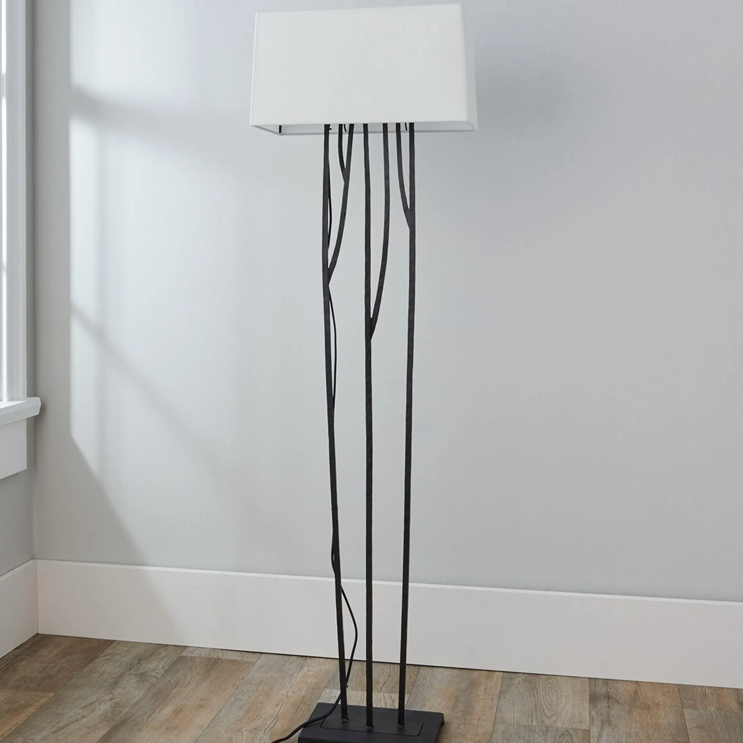 Winter Floor Lamp