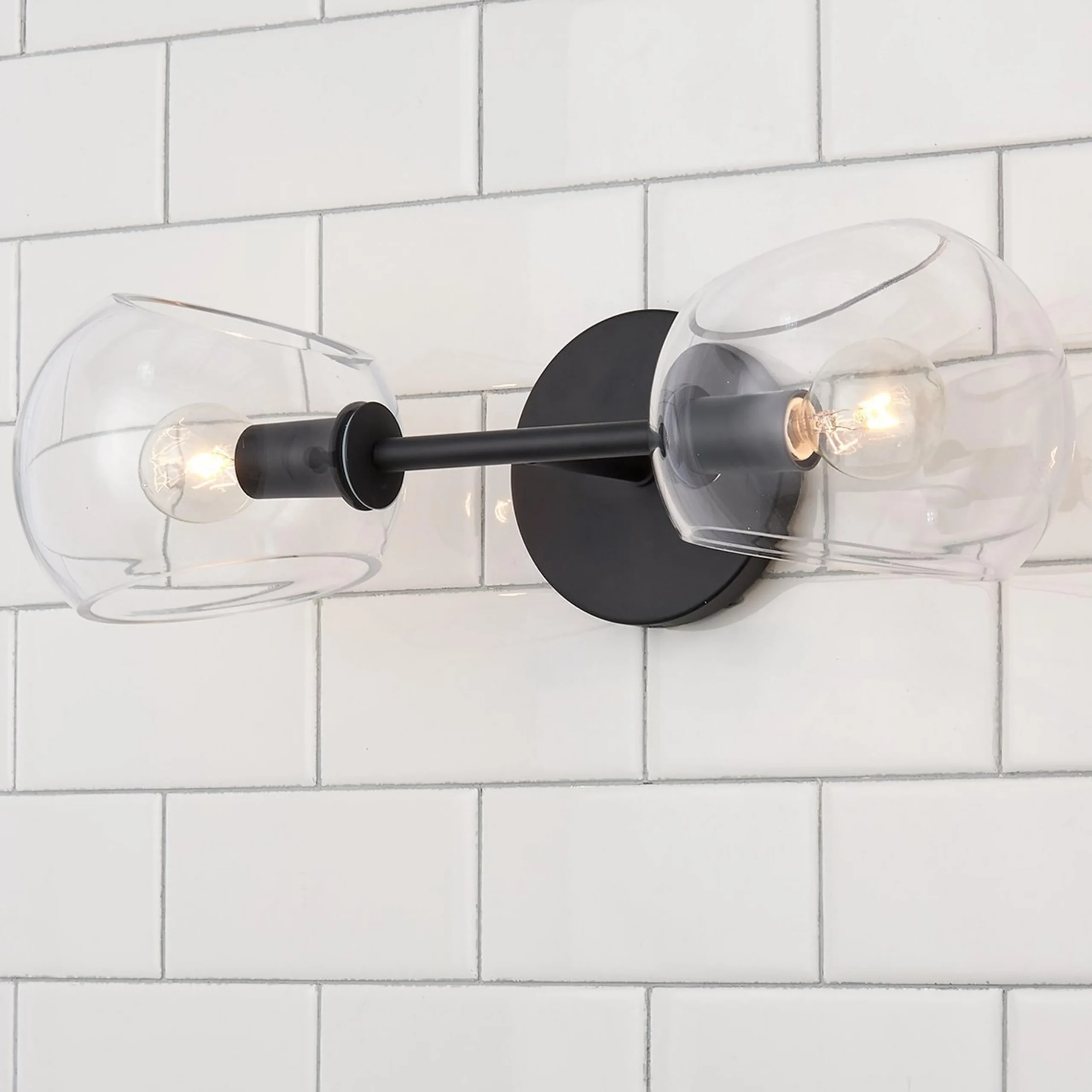 Xaviero Glass Vanity Light - 2 Light - Clear