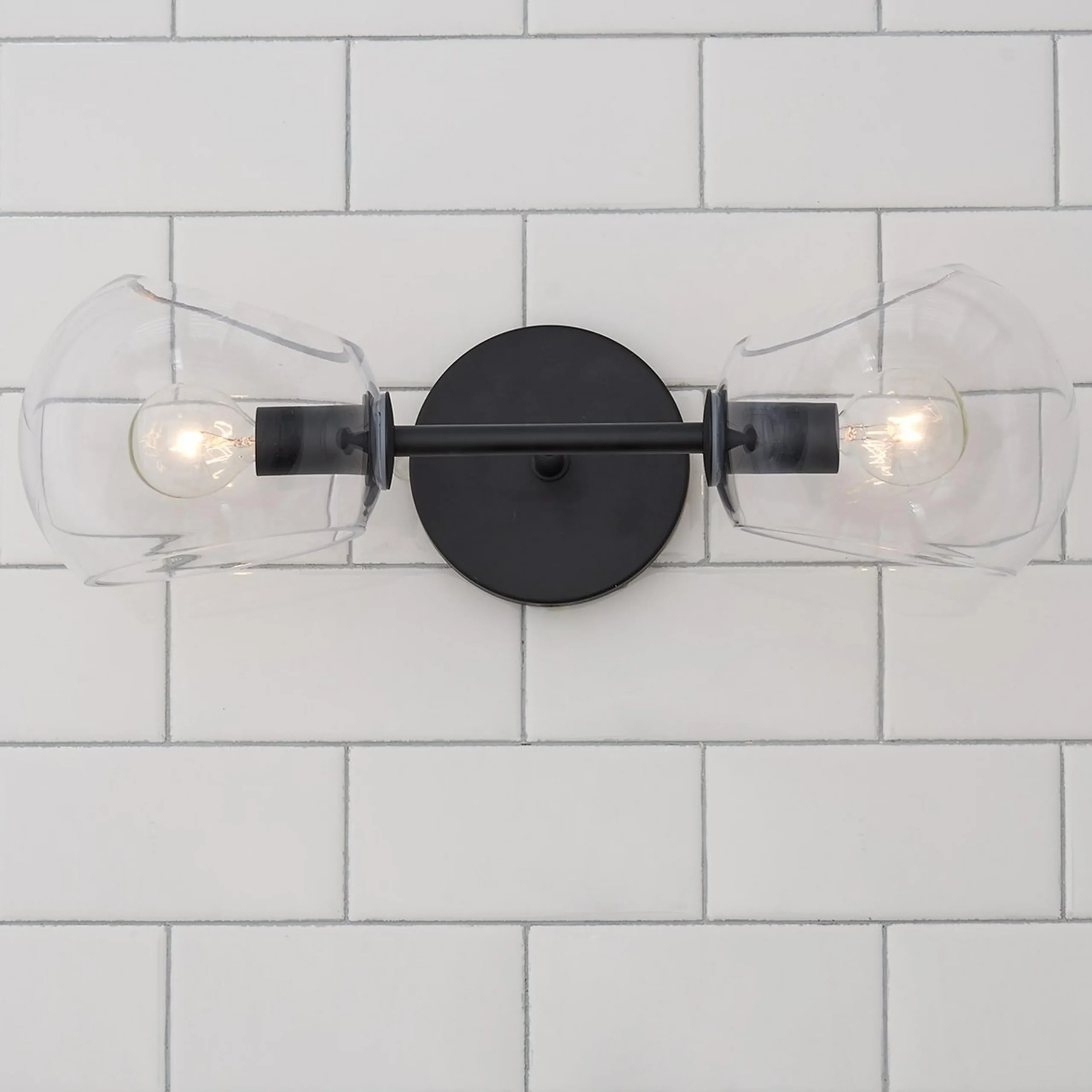 Xaviero Glass Vanity Light - 2 Light - Clear