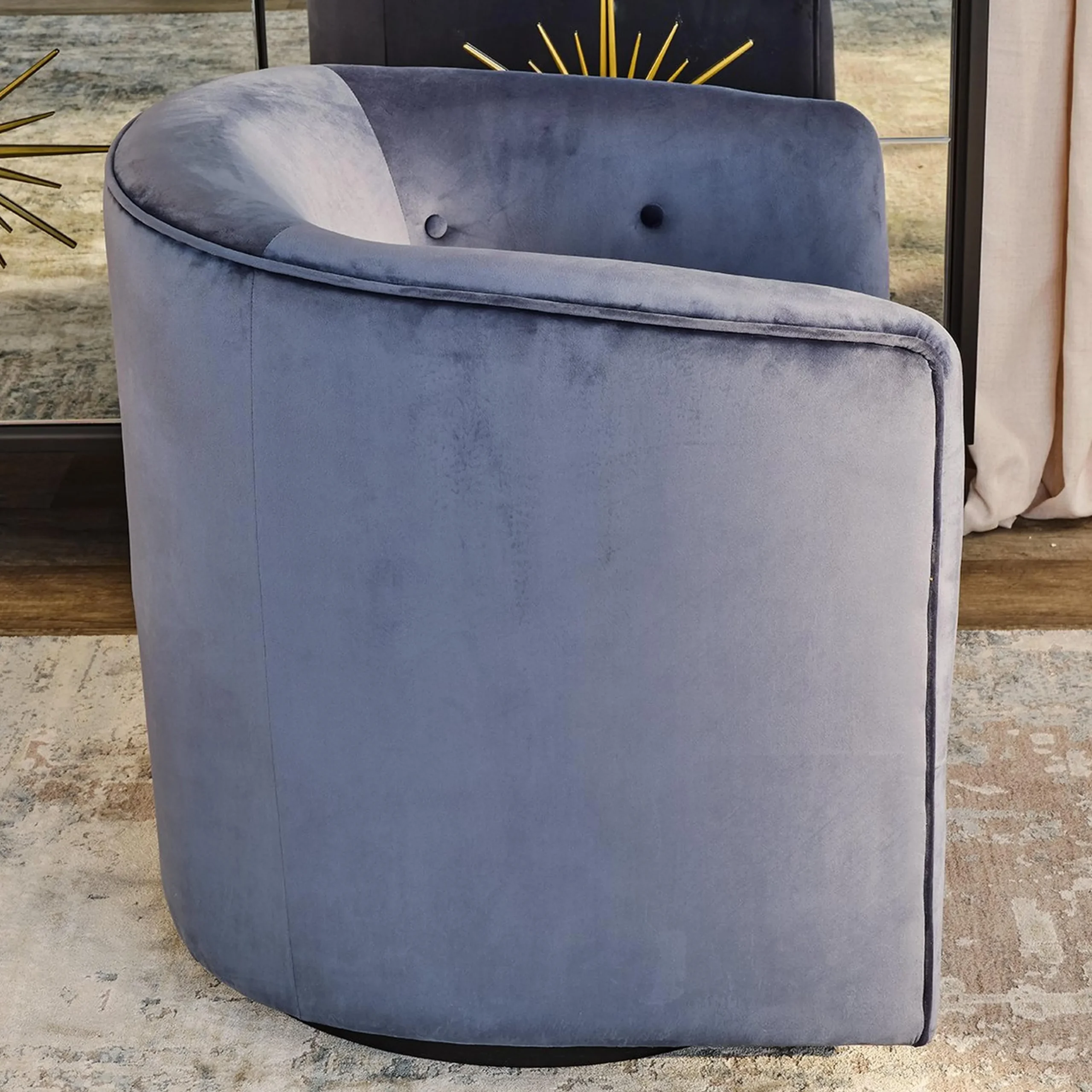 Yukino Swivel Chair