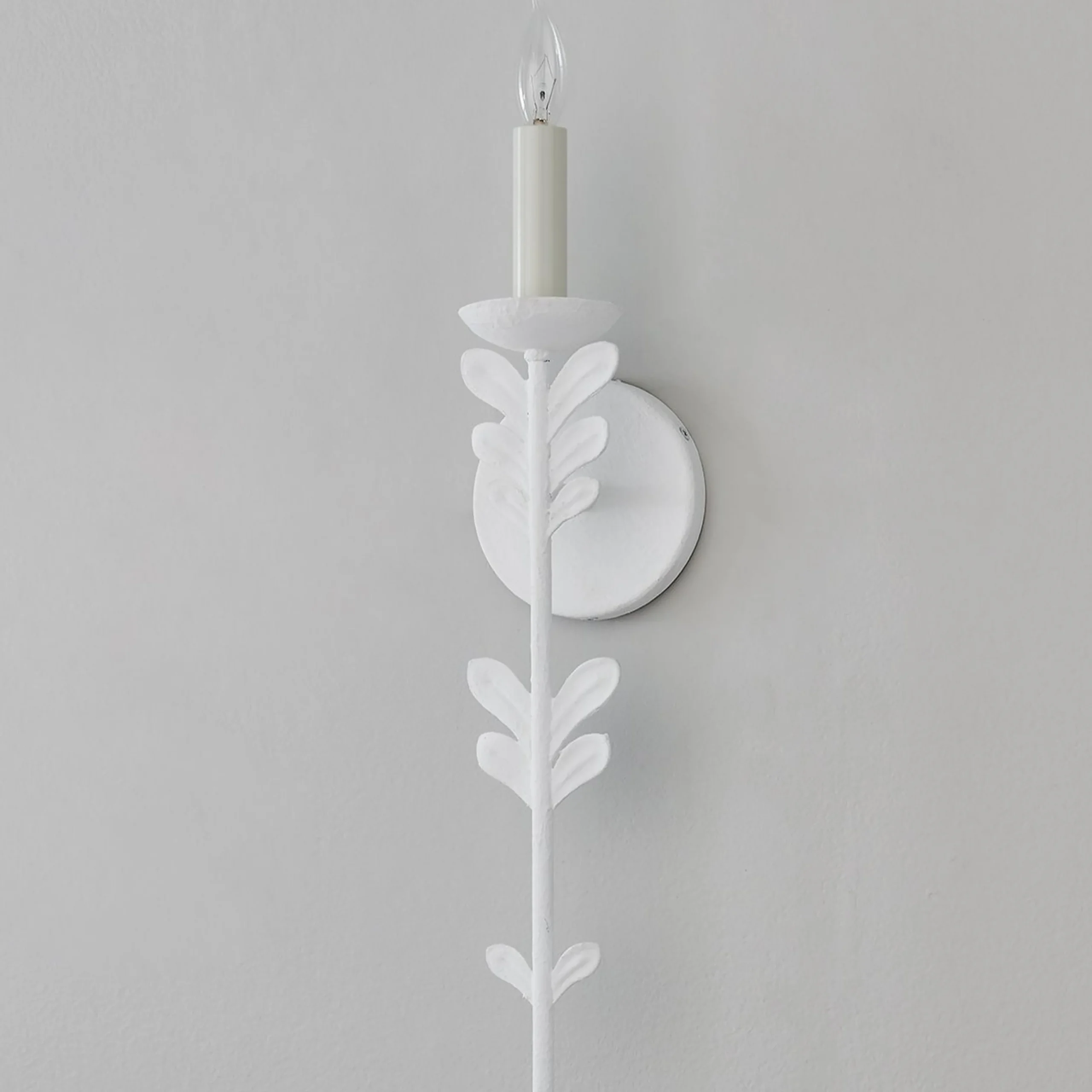 Zenoba Sconce