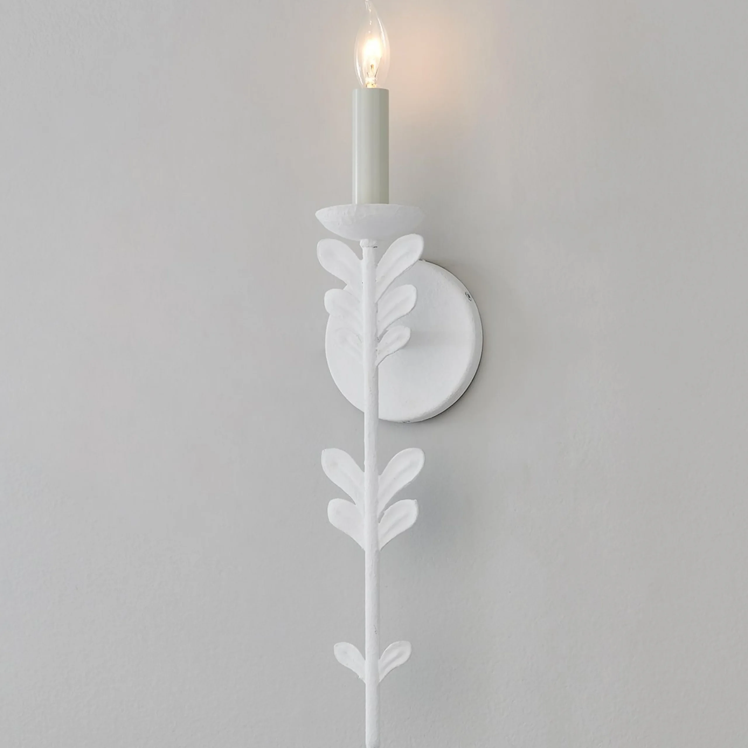 Zenoba Sconce