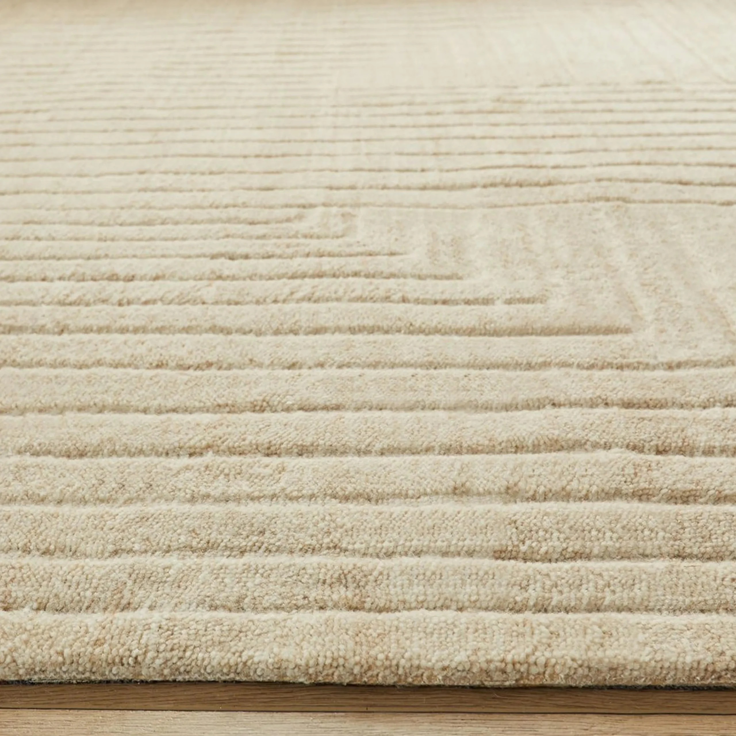 Zyron Hand-Tufted Rug